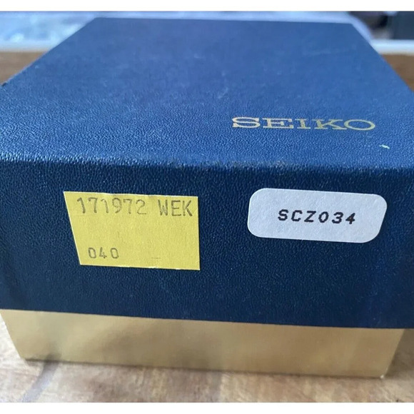 Vintage Seiko Men’s Mickey Mouse Watch In Box Excellent Condition New Battery - Picture 2 of 12